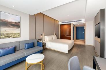 Atour Hotel Dongguan Fenggang