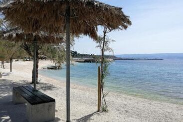 پانسیون Apartments Sun & Sea
