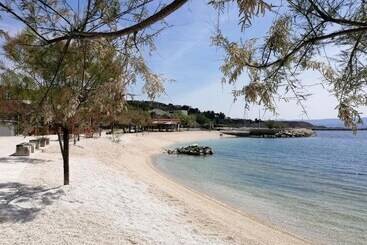 پانسیون Apartments Sun & Sea