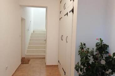 پانسیون Apartments Sun & Sea
