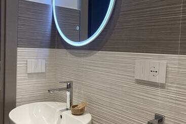 پانسیون Divina Holiday   Rooms