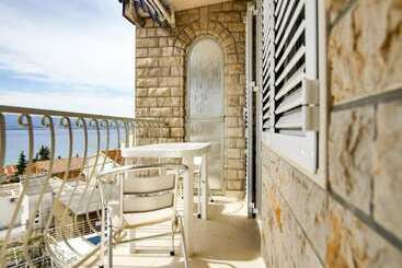 پانسیون Villa Apartments Babaja