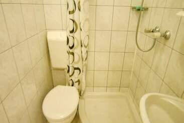 پانسیون Villa Apartments Babaja