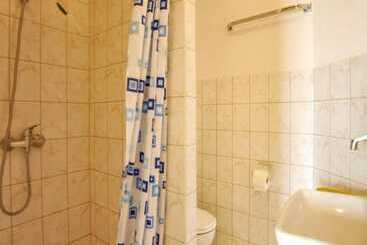 پانسیون Villa Apartments Babaja