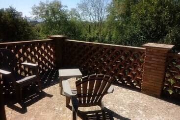 اقامتگاه Stunning 1 Bed House In Castel Cellesi, Italy