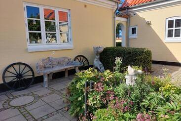 تختخواب و صبحانه Toftegården Guesthouse Rooms