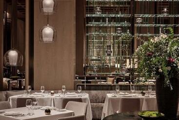 هتل Conrad Shenzhen