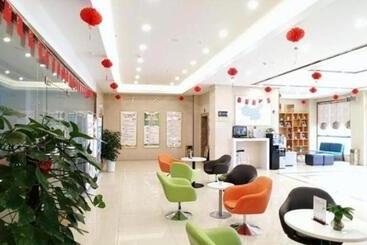 هتل Greentree Inn Baoji Fengxiang District Donghu