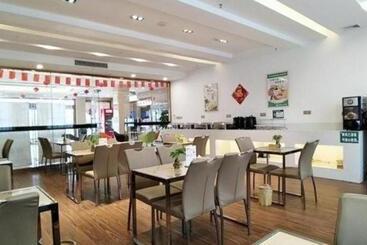 هتل Greentree Inn Baoji Fengxiang District Donghu