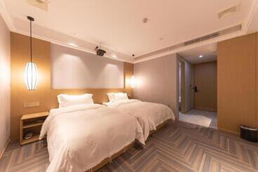 Hanting Premium Hotel Wenzhou Longwan Haicheng