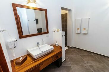 هتل Sbh Kilindini Resort