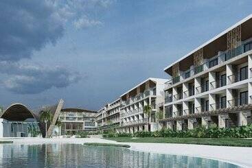 Serenade All Suites - Adults Only Resort