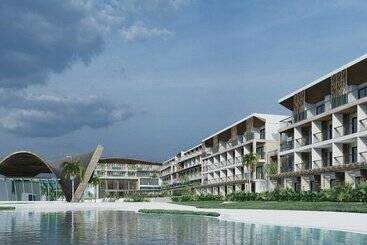 Serenade All Suites - Adults Only Resort
