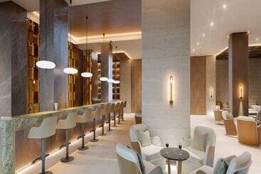 Serenade All Suites - Adults Only Resort