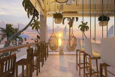 Serenade All Suites - Adults Only Resort