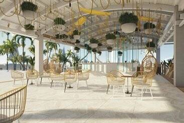 Serenade All Suites - Adults Only Resort