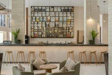Serenade All Suites - Adults Only Resort