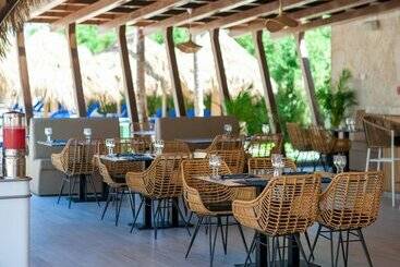Serenade All Suites - Adults Only Resort
