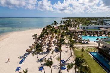Serenade All Suites - Adults Only Resort