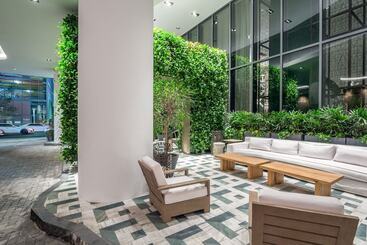 Suites At Sls Lux Brickell Managed By Ce