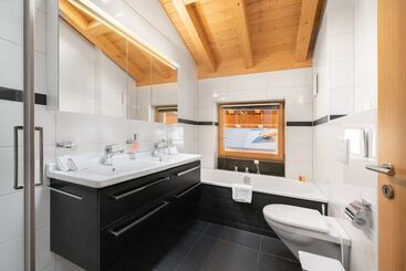 Chalet Alia And Apartments Grindelwald By Swiss Hotel Apartments