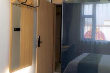 هتل Greentree Inn Express Datong Highspeed Railway Station Old City Wall