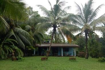 هتل Mangrove Villa   Yoga & Ayurveda