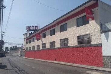 هتل Parador Del Rey