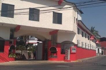 هتل Parador Del Rey
