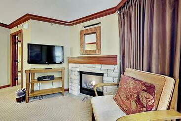 هتل Resort At Squaw Creek S 605 & 607