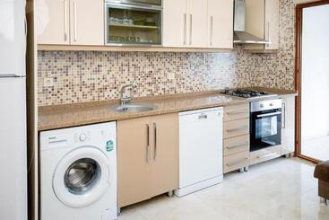 酒店 çuhadar Ahşap Evleri̇