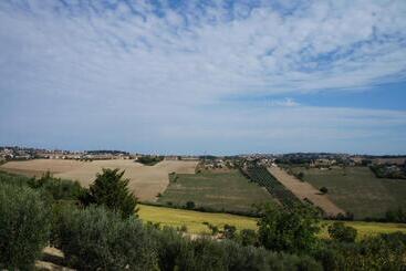 La Sperella Bed And Breakfast
