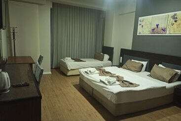 Sinada Otel