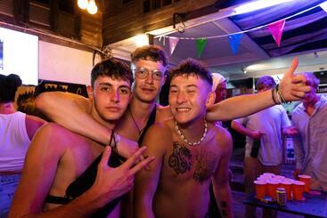 הוסטל Slumber Party Koh Tao