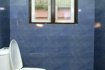 تختخواب و صبحانه Kathway Hostel & Homestay
