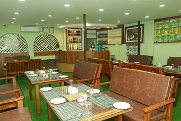 تختخواب و صبحانه Kathway Hostel & Homestay