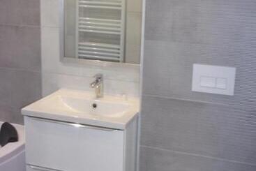 تختخواب و صبحانه Le Bourget   Suite Romantique