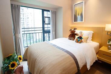 Cm Serviced Apartment