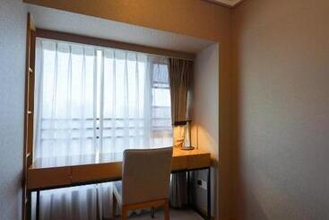 Cm Serviced Apartment