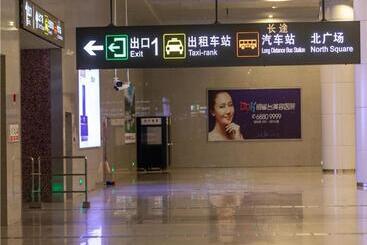 هتل 7days Premium Chongqing North Train Station North Square Center Branch