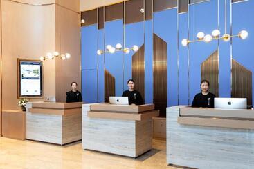 Atour Hotel Kunming Hi Tech Wuyue Plaza
