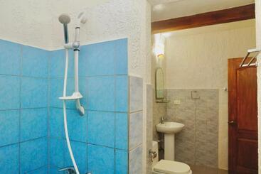 هتل Flower Garden Resort