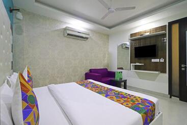هتل Smart Inn Delhi Airport