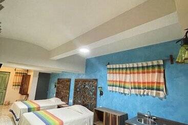 هتل Suites Cárdon