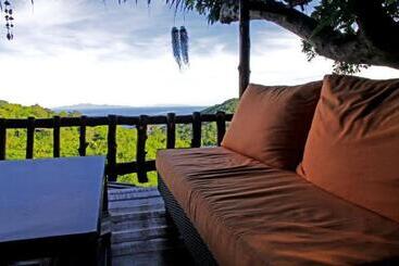 هتل Tree House Bungalows Koh Tao