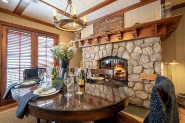 Lodge At Vail Condominiums