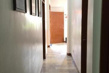 پانسیون Brielles Travellers Inn