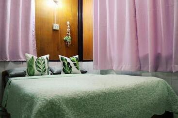 پانسیون Small Guest House Koh Kood