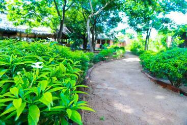 استراحتگاه Cloudz Sigiriya