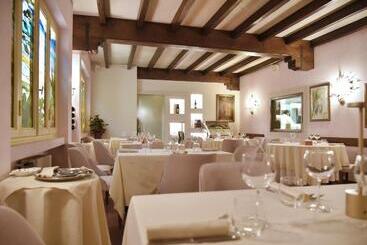 تختخواب و صبحانه Al Borgo